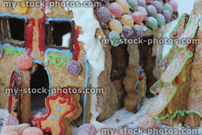 Stock image of gingerbread men and house with sweet decorations / icing
