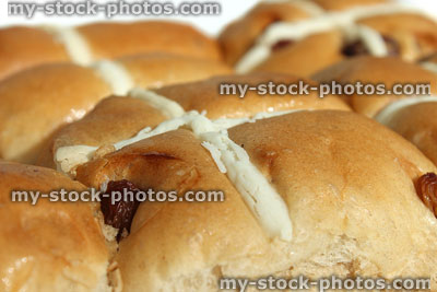 Stock image of Easter hot cross buns with glazed tops / crosses
