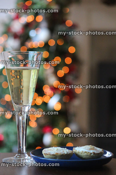 Stock image of mince pies and glass of wine at Christmas